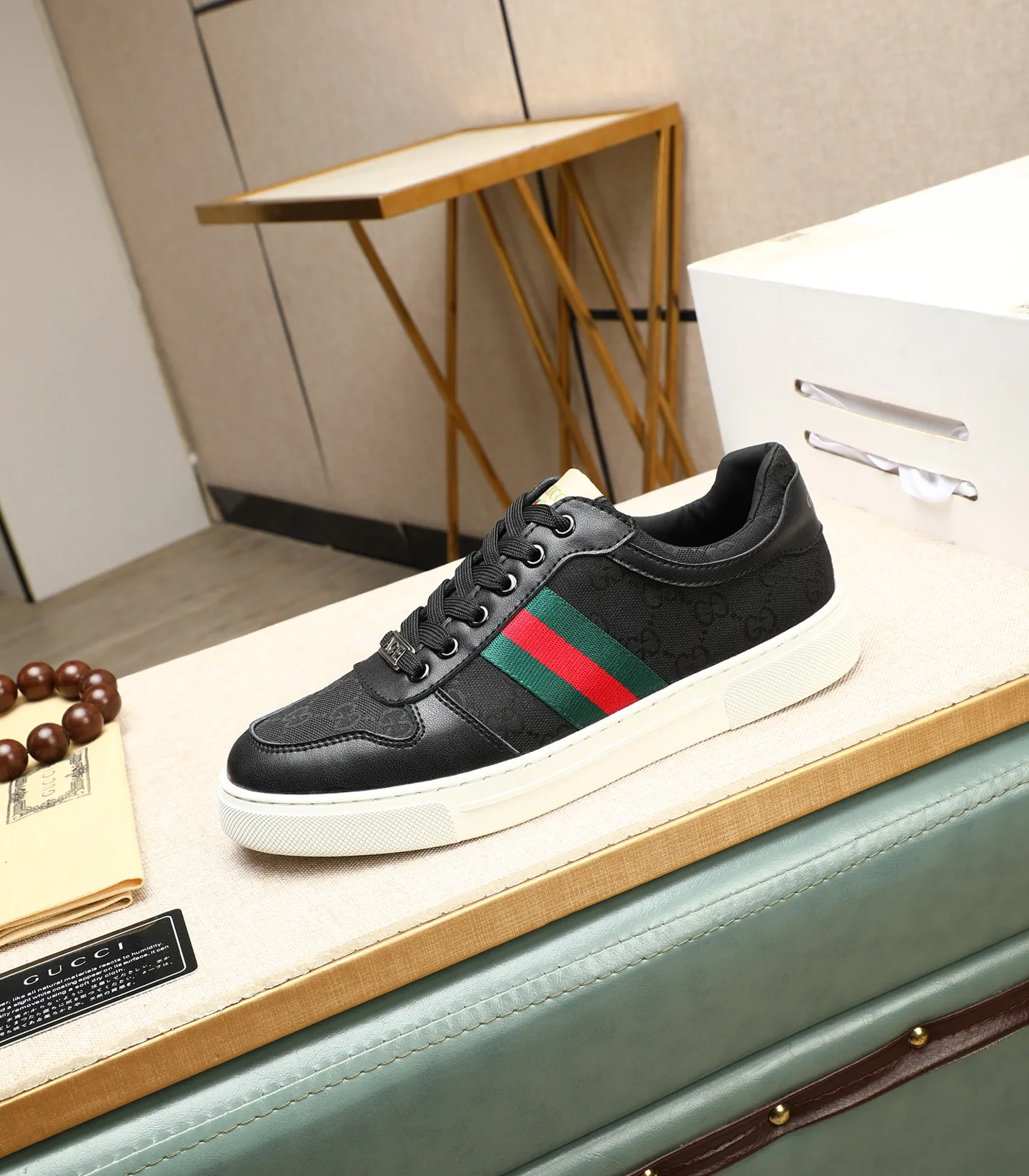 Men's men's shoes💰440 GUCCI🔍🔍2025 latest model Available at the counter at the same time, original calfskin imported from Italy, genuine leather lining, (high-end, extravagant, and classy) with exquisite workmanship, soles: original soles specially provided by the original factory, ⚠Exclusive double-layer movable molded soles are super comfortable⚠, real photos🎬The real ones are better🔍🔍"High quality·Follow the order" code number 39-44 (38 45 46 customized)